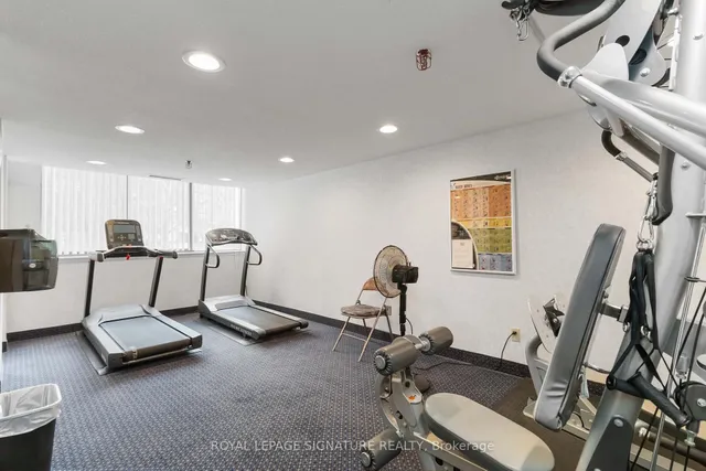 Additional image 31 of 1230 Marlborough Crt Unit 204