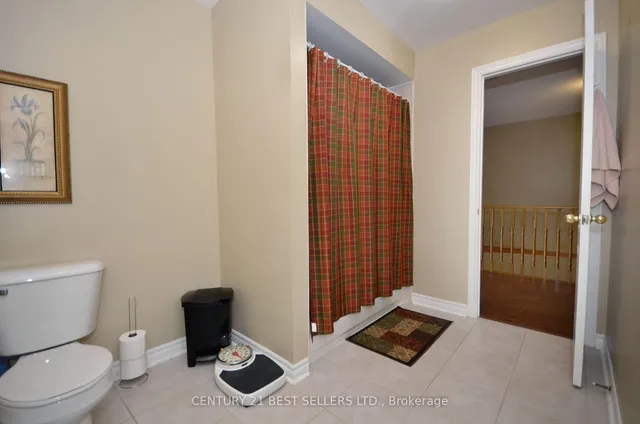 Additional image 38 of 9 Coin St