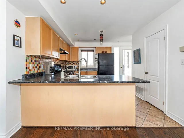 Additional image 16 of 62 Connolly St