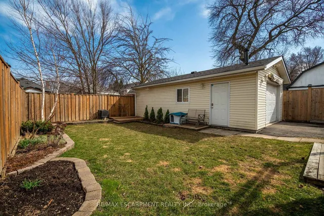 Additional image 24 of 277 East 18th St