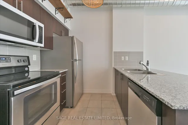 Additional image 8 of 1410 Dupont St Unit 415