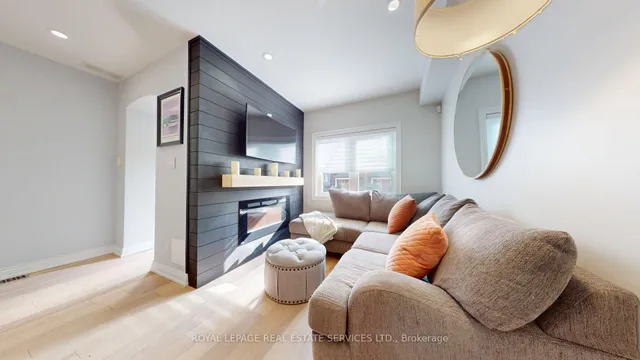 Additional image 6 of 168 Ronan Ave