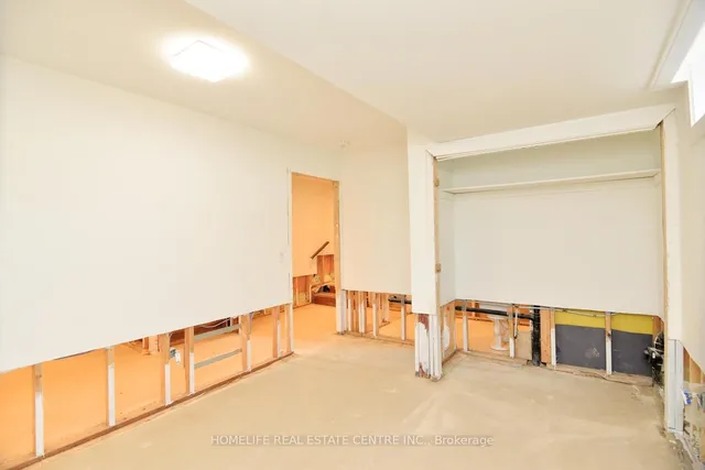 Additional image 47 of 1 Camilla Cres