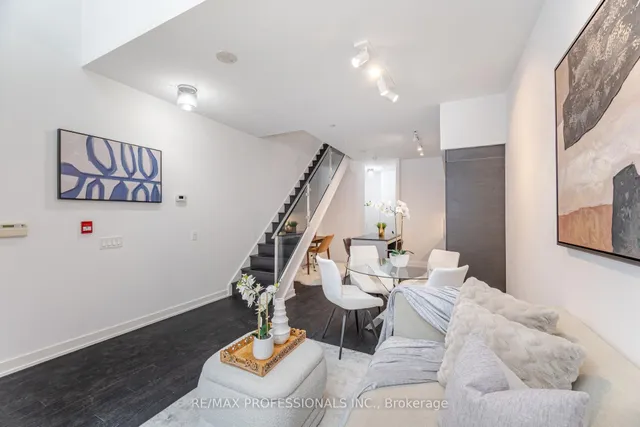 Additional image 11 of 1030 King St Unit 103