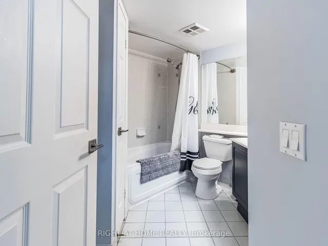 Additional image 29 of 35 Kingsbridge Garden Circ Unit 701