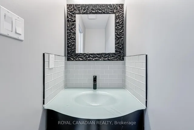 Additional image 14 of 28 Nickel Cres