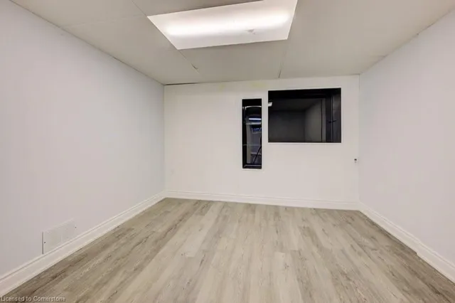 Additional image 32 of 582 Chamberlain Rd