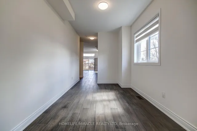 Additional image 6 of 28 Yvonne Dr