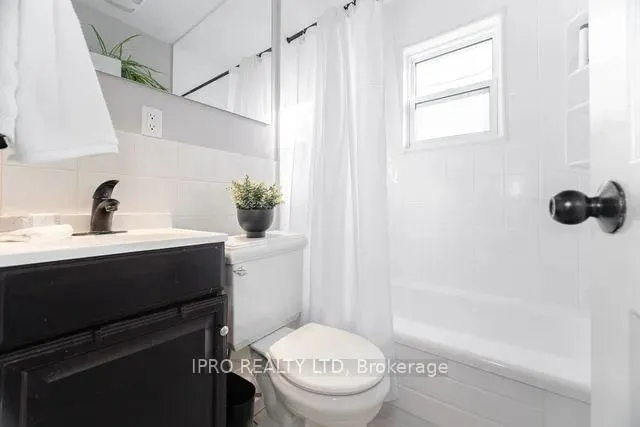 Additional image 15 of 62 McCaul St