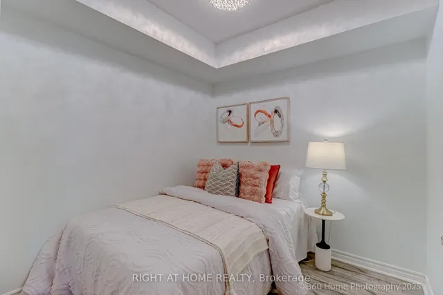 Additional image 7 of 386 Yonge St Unit 2513