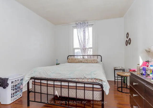 Additional image 24 of 184 Queen St