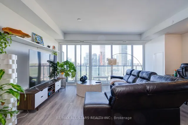 Additional image 9 of 575 Bloor St Unit 2302