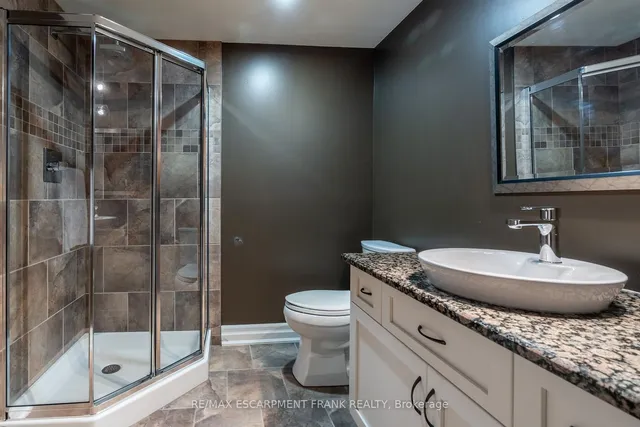 Additional image 38 of 157 Terrence Park Dr