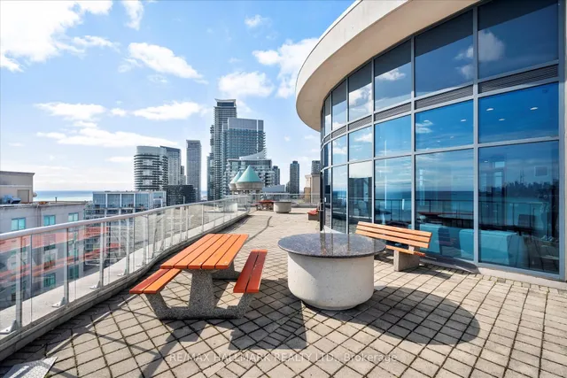 Additional image 37 of 2087 Lakeshore Blvd Unit 803