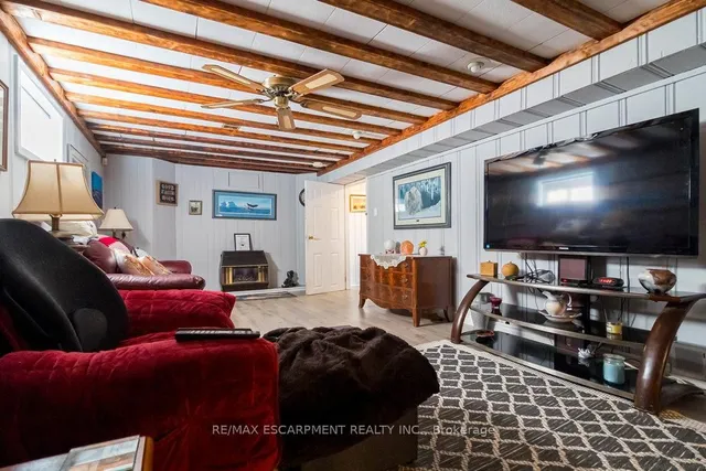 Additional image 23 of 773 Queensdale Ave