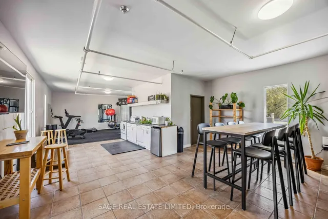 Additional image 20 of 365 Dundas St Unit 224