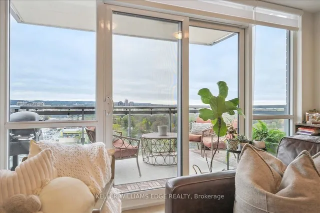 Additional image 27 of 2025 Maria St Unit 1401