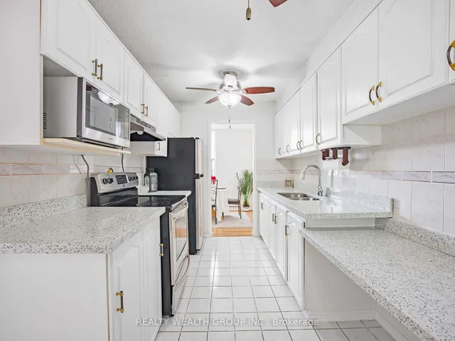 Additional image 11 of 90 Ling Rd Unit 1105