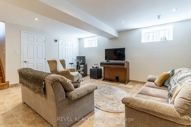 Additional image 33 of 112 Henley Dr