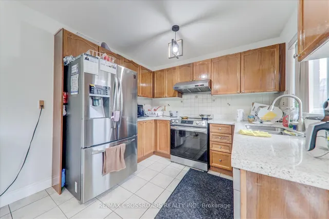 Additional image 9 of 19 Knotwood Cres