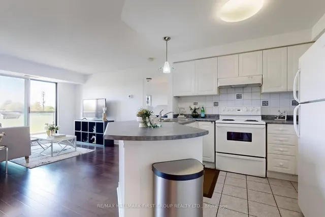 Additional image 22 of 1030 Sheppard Ave Unit 214