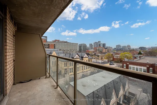 Additional image 19 of 140 Bathurst St Unit 703