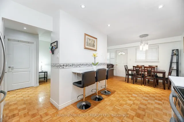 Additional image 10 of 341 Military Tr Unit 70