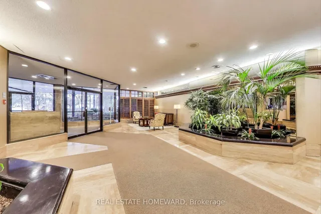 Additional image 5 of 130 Carlton St Unit 804