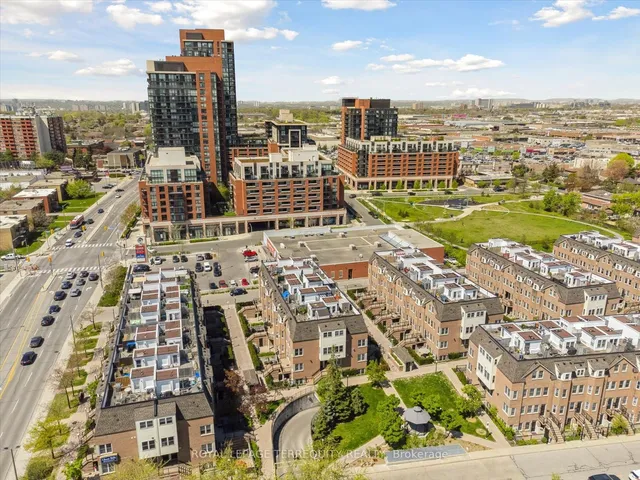 Additional image 34 of 760 Lawrence Ave Unit 61