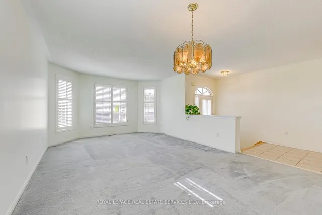 Additional image 7 of 1652 Allan Cres