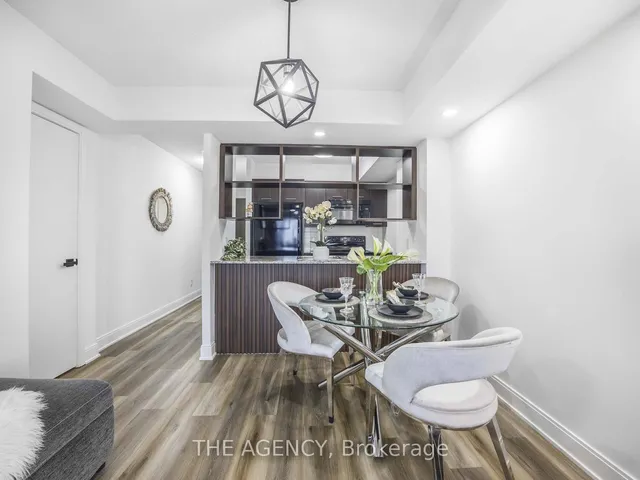 Additional image 7 of 125 Village Green Sq Unit 3308