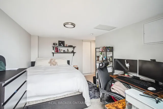 Additional image 20 of 21 Ruttan St Unit 239