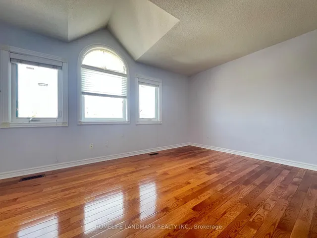 Additional image 23 of 91 Scoville Sq