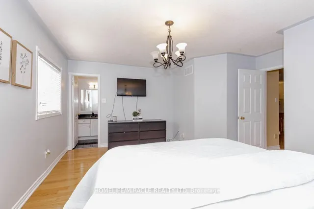 Additional image 28 of 38 Heartleaf Cres