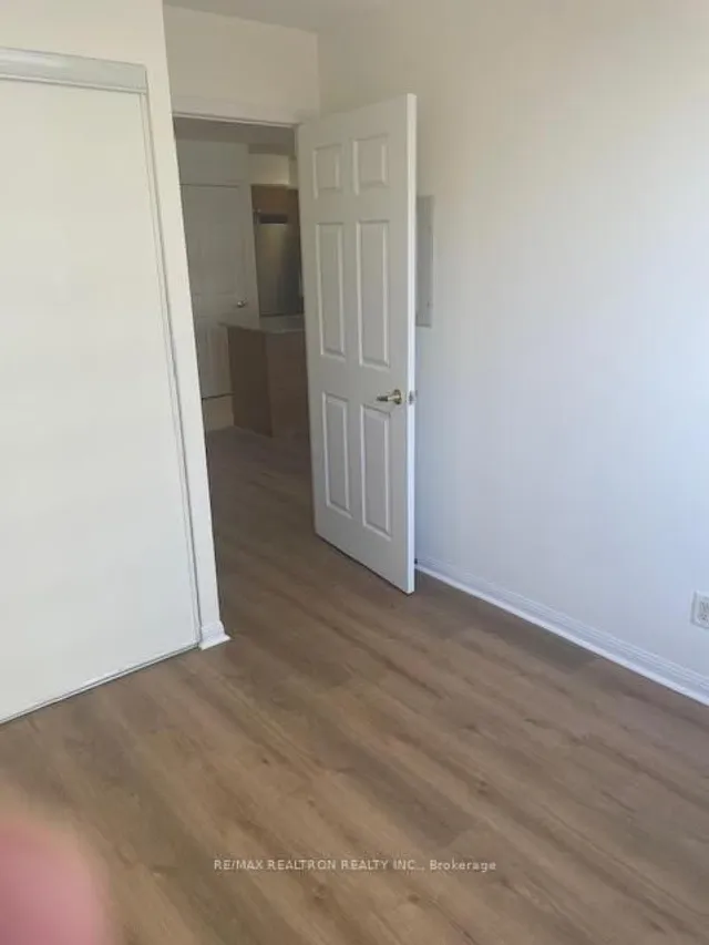 Additional image 17 of 5940 Yonge St Unit 510