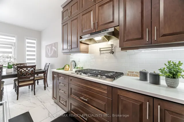 Additional image 15 of 15 Duxbury Rd