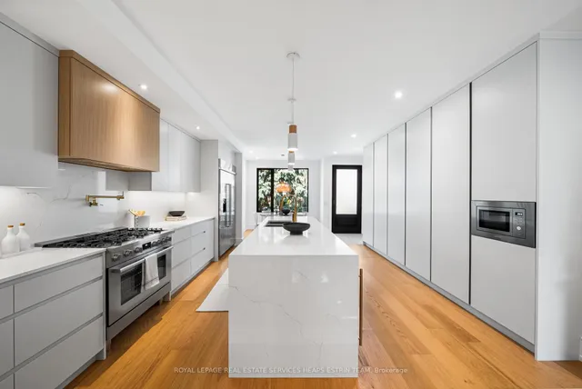 Additional image 8 of 17 Myrtle Ave