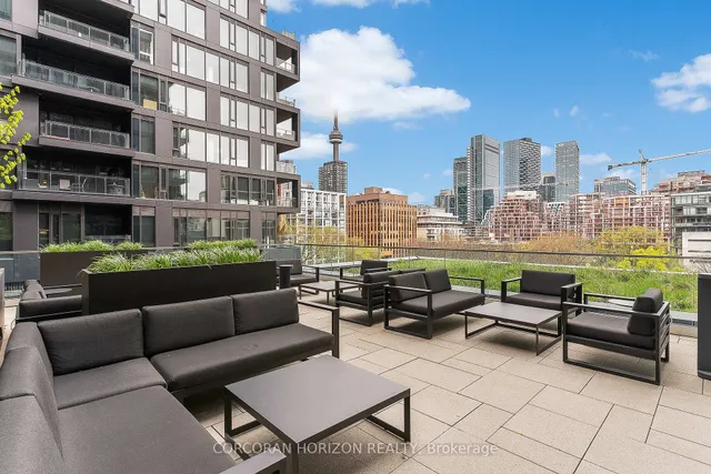 Additional image 36 of 505 Richmond St Unit 419