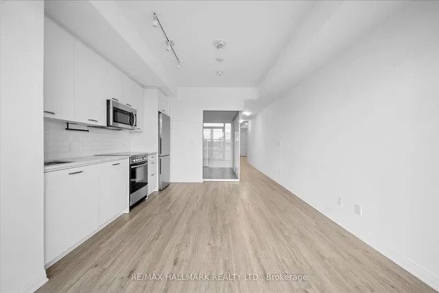 Additional image 6 of 1630 Queen St Unit 405