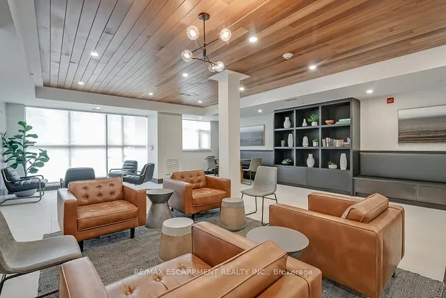 Additional image 5 of 320 Plains Rd Unit 502