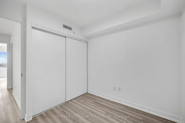 Additional image 22 of 1410 Dupont St Unit 1105