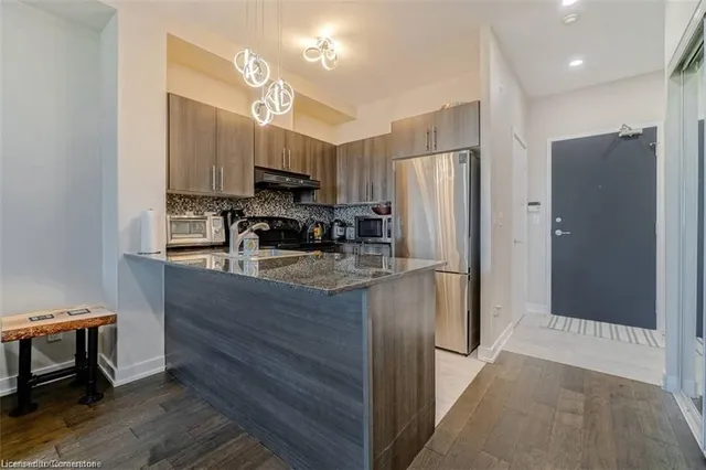 Additional image 10 of 120 Dallimore Cir Unit 926