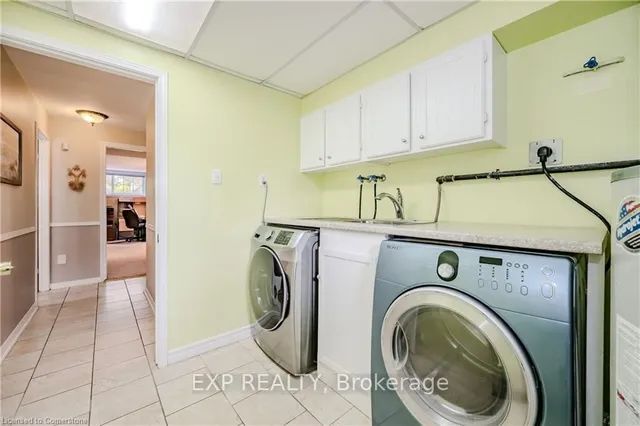 Additional image 38 of 11 COACHMAN Cres