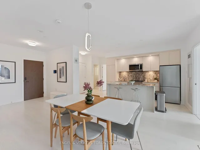 Additional image 14 of 30 Inn On The Park Dr Unit 221