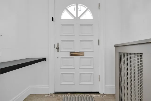 Additional image 4 of 111 Strathallan Blvd