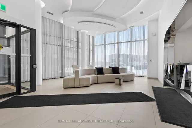 Additional image 18 of 3210 Dakota Common Unit A616