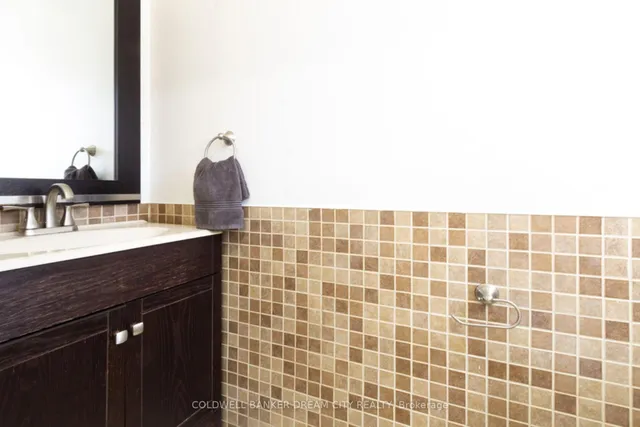 Additional image 30 of 5 Asterwind Cres