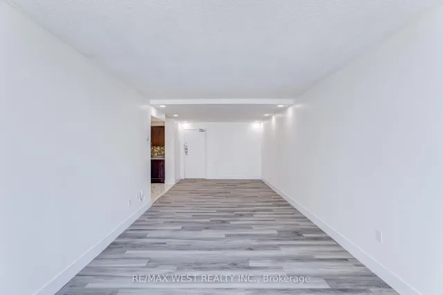 Additional image 27 of 390 Dixon Rd Unit 1013