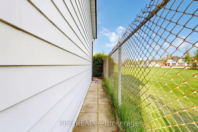 Additional image 30 of 19 Buena Vista Ave