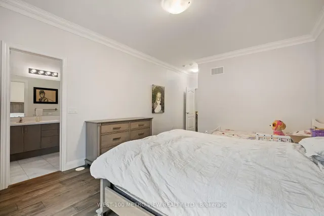 Additional image 21 of 499 Dundas St